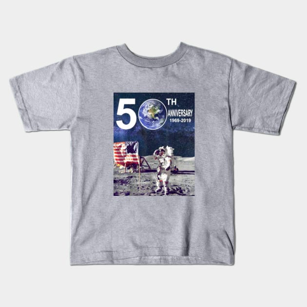 Astronaut Moon Landing 50th Kids T-Shirt by riniyuniar